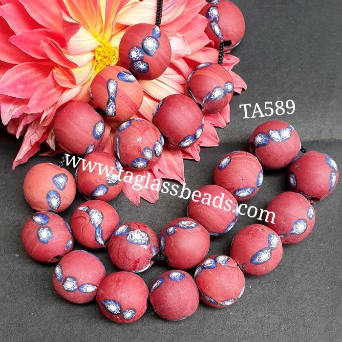 AFRICAN TRADE BEADS